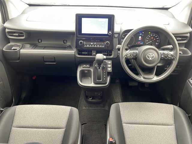 トヨタ シエンタ ハイブリッド G 沖縄県 2023(令5)年 2.4万km ホワイトパールクリスタルシャイン 純正８型ディスプレイオーディオ/　(Bluetooth FM/AM)/アラウンドビューモニター　/両側パワースライドドア　/ＬＥＤヘッドライト　/アダプティブクルーズコントロール　/プッシュスタート　/スマートキー　　/スペアキー/レーンキープアシスト/オートライト/オートマチックハイビーム/ETC
