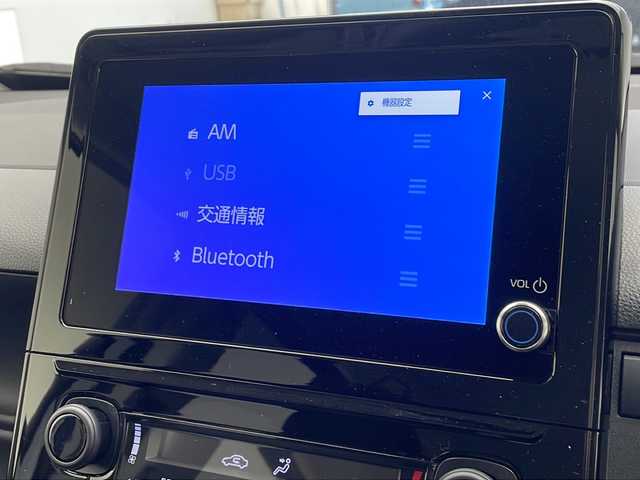 トヨタ シエンタ ハイブリッド G 沖縄県 2023(令5)年 2.4万km ホワイトパールクリスタルシャイン 純正８型ディスプレイオーディオ/　(Bluetooth FM/AM)/アラウンドビューモニター　/両側パワースライドドア　/ＬＥＤヘッドライト　/アダプティブクルーズコントロール　/プッシュスタート　/スマートキー　　/スペアキー/レーンキープアシスト/オートライト/オートマチックハイビーム/ETC