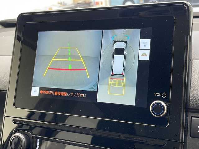 トヨタ シエンタ ハイブリッド G 沖縄県 2023(令5)年 2.4万km ホワイトパールクリスタルシャイン 純正８型ディスプレイオーディオ/　(Bluetooth FM/AM)/アラウンドビューモニター　/両側パワースライドドア　/ＬＥＤヘッドライト　/アダプティブクルーズコントロール　/プッシュスタート　/スマートキー　　/スペアキー/レーンキープアシスト/オートライト/オートマチックハイビーム/ETC