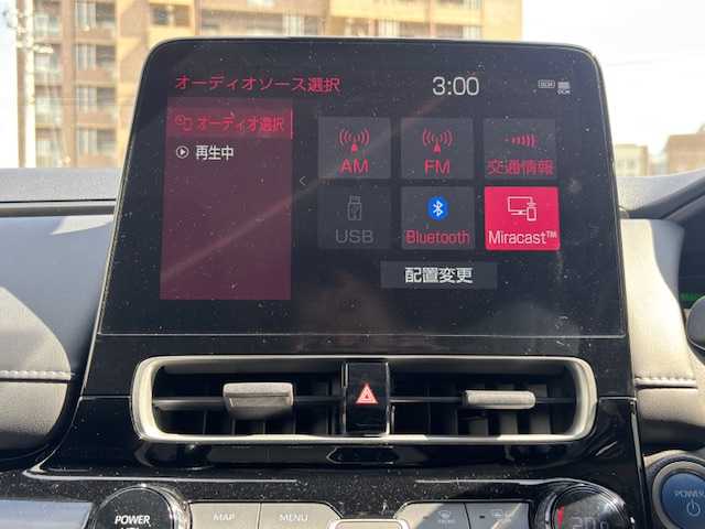 トヨタ アクア Z 長野県 2022(令4)年 1.2万km プラチナホワイトパールマイカ 純正10.5インチディスプレイオーディオ・Bluetooth/バックカメラ・全方位カメラ/ETC/クルーズコントロール/AC１００V/革巻きステアリング/ステアリングスイッチ/ウィンカードアミラー/クリアランスソナー/LEDヘッドライト/オートライト/オートマチックハイビーム/衝突軽減システム/純正アルミ/フロアマット/パーキングアシスト