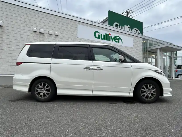 ホンダ エリシオン GエアロHDDナビスマートセレ 山形県 2010(平22)年 10.9万km プレミアムホワイトパール 純正HDDナビ/FM/AM/DVD/CD/ワンセグTV/両側パワースライド/純正16インチAW/盗難防止装置/AUTOライト/キセノンライト/フォグランプ/3列シート/ETC/ダブルエアバック/バックカメラ/チップアップシート/ハーフレーザーシート/純正マット/純正バイザー/夏タイヤ積載/保証書/取扱説明書