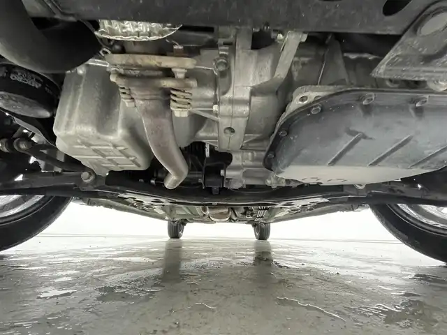 スズキ スペーシア HYBRID X 2トーン 福島県 2019(令1)年 5.3万km ツールグリーンパールメタリック/ブラック2トーン ＳＤナビゲーション　/【AM/FM/DVD/CD/Bluetooth/フルセグ】/型番:AVN-R10W/衝突被害軽減システム　/両側パワースライドドア　/シートヒーター　/コーナーセンサー　/車線逸脱警報　/オートマチックハイビーム　/・ＨＩＤライト　/・オートライト　/プッシュスタート　/・スマートキー/ルーフレール/ターボ車/横滑り防止装置/取扱説明書/