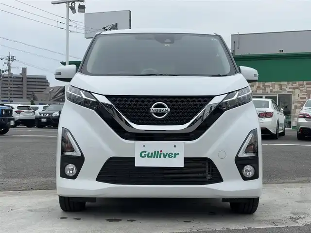 日産 デイズ ハイウェイスターG ターボ 徳島県 2020(令2)年 2.9万km ホワイトパール 純正７型SDナビゲーション（MJ119D-W）/AM/FM/Bluetooth/TV/USB/SD/iPod/WALKMAN/CD/バックカメラ/ナビ連動ドライブレコーダー/ETC/純正15インチアルミホイール/アイドリングストップ/ウィンカーミラー/純正フロアマット/コーナーセンサー/プッシュスタート/スマートキー/スペアキー/本革巻きステアリング/ドアバイザー/プッシュスタート/純正LEDヘッドライト/フォグライト/ヘッドライトレベリング/オートマッチックビーム/カーテンエアバック/取扱説明書