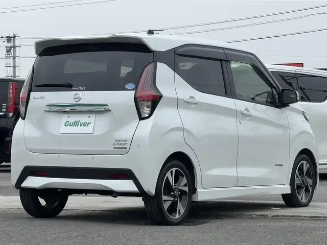 日産 デイズ ハイウェイスターG ターボ 徳島県 2020(令2)年 2.9万km ホワイトパール 純正７型SDナビゲーション（MJ119D-W）/AM/FM/Bluetooth/TV/USB/SD/iPod/WALKMAN/CD/バックカメラ/ナビ連動ドライブレコーダー/ETC/純正15インチアルミホイール/アイドリングストップ/ウィンカーミラー/純正フロアマット/コーナーセンサー/プッシュスタート/スマートキー/スペアキー/本革巻きステアリング/ドアバイザー/プッシュスタート/純正LEDヘッドライト/フォグライト/ヘッドライトレベリング/オートマッチックビーム/カーテンエアバック/取扱説明書