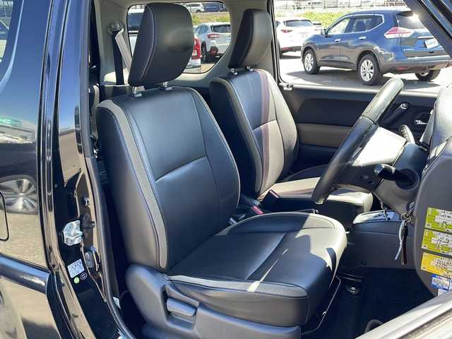 スズキ ジムニー シエラ ランドベンチャー 新潟県 2017(平29)年 9.9万km ブルーイッシュブラックパール3 4WD/純正メモリナビ(KXM-E502)/CD/DVD/BT/フルセグテレビ/半革シート/運転席シートヒーター /ミラーヒーター/リモコンキー /フォグランプ/社外15インチアルミホイール
