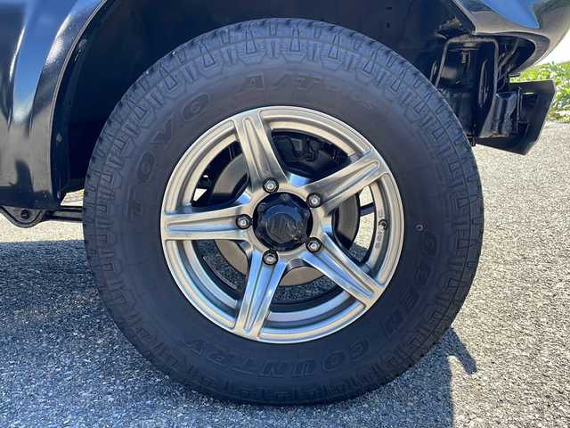 スズキ ジムニー シエラ ランドベンチャー 新潟県 2017(平29)年 9.9万km ブルーイッシュブラックパール3 4WD/純正メモリナビ(KXM-E502)/CD/DVD/BT/フルセグテレビ/半革シート/運転席シートヒーター /ミラーヒーター/リモコンキー /フォグランプ/社外15インチアルミホイール