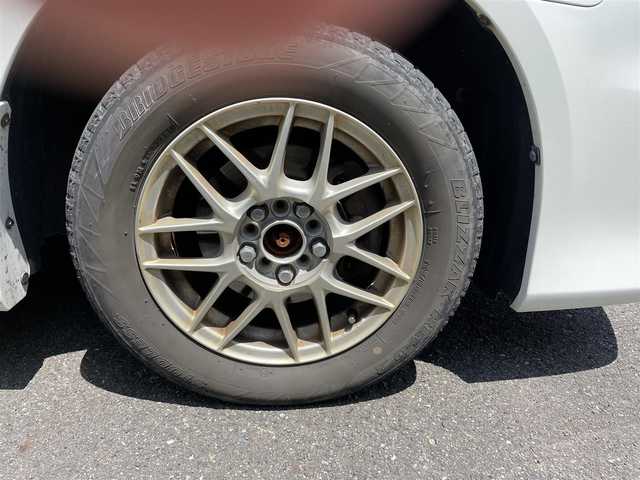 トヨタ ノア Si 新潟県 2010(平22)年 13.8万km ホワイトパールクリスタルシャイン 純正9インチフリップダウンモニター/両側パワースライドドア/バックカメラ/トヨタ純正ETC車載器/オートライト/フォグランプ/スペアキー/プッシュスタート