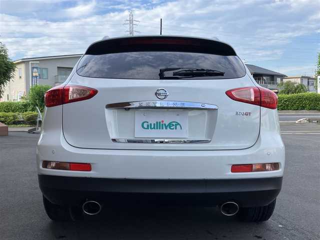 日産 スカイライン クロスオーバー 370GT Type P 埼玉県 2014(平26)年 4.6万km クリスタルホワイトパール 登録時45450km/ワンオーナー/サンルーフ/インテリジェントブレーキアシスト/ブラウンレザーシート/　・前席シートヒーター/　・前席パワーシート/　・運転席シートメモリー/純正メーカーHDDナビ/　・アラウンドビューモニター/　・BOSEサウンド/　・CARWINGS/　・フルセグTV/　・CD/DVD再生/　・Bluetooth接続/　・USB/VIDEO端子/前後ドライブレコーダー（COMTEC）/アダプティブクルーズコントロール/レーンデパーチャーワーニング/プッシュスタートボタン/インテリキー×2/純正18インチAW/革巻きステアリング/HIDヘッドライト/フォグライト/ルーフレール/保証書/取扱説明書/ナビ取扱説明書/整備記録簿（H28.R3.R5.R6）