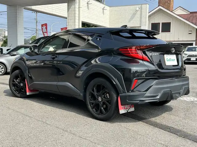 トヨタ Ｃ－ＨＲ G－T モード ネロ セーフティプラス 愛知県 2020(令2)年 5万km ブラックマイカ ワンオーナー/４ＷＤ/純正8インチT-Connectナビ/(フルセグTV/Bluetooth/AM/FM/Apple CarPlay/Android Auto)/社外カメラ(バック・フロント・サイド・全方位)/パーキングアシスト/前後コーナーセンサー/クルーズコントロール追従走行有り/レーンキープアシスト/衝突被害軽減システム/横滑り防止装置/シートヒーター/ステアリングスイッチ/ビルトインETC/前後ドライブレコーダー(DC-DR652)/TRDマッドフラップ/スペアキー1本