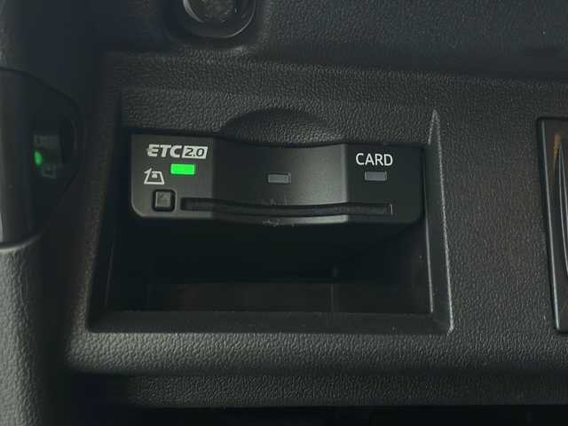 アウディ Ａ１ SB 25TFSI Sライン 秋田県 2021(令3)年 3.2万km 黄Ⅱ 純正ナビ　/フルセグTV/BT/AM/FM/AppleCarPlay/AndroidAuto/衝突被害軽減ブレーキ　/レーダークルーズコントロール　/パドルシフト　/レーンキープアシスト　/クリアランスソナー　/ブラインドスポットモニター　/バックカメラ　/ＥＴＣ２．０　/純正前後ドライブレコーダー　/前席シートヒーター/アイドリングストップ/純正フロアマット/純正アルミホイール