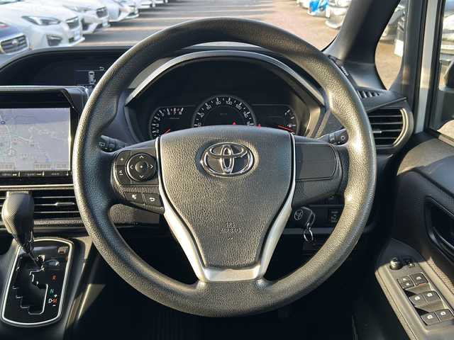 トヨタ ノア X 福島県 2014(平26)年 8.5万km ホワイトパールクリスタルシャイン 4WD 純正9インチナビ フルセグTV Bluetooth バックモニター ETC 横滑り防止 片側パワースライドドア オートライト 純正LEDヘッドライト フォグランプ 純正フロアマット リモコンキー