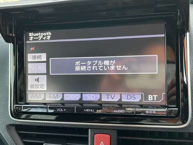 トヨタ ノア X 福島県 2014(平26)年 8.5万km ホワイトパールクリスタルシャイン 4WD 純正9インチナビ フルセグTV Bluetooth バックモニター ETC 横滑り防止 片側パワースライドドア オートライト 純正LEDヘッドライト フォグランプ 純正フロアマット リモコンキー