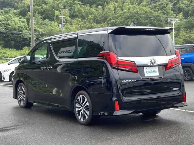 トヨタ アルファード S Cパッケージ 佐賀県 2021(令3)年 3万km ブラック 純正ディスプレイオーディオ/バックカメラ/両側パワースライドドア/プリクラッシュセーフティ/レーンディパーチャーアラート/オートハイビーム/アダプティブクルーズコントロール/クリアランスソナー/電動パーキングブレーキ/オートブレーキホールド/パワーバックドア/レザーシート/メモリパワーシート/シートヒーター/エアシート/オットマン/ステアリングリモコン/ドライブレコーダー/ビルトインETC2.0/プッシュスタート/スマートキー/三眼LEDヘッドライト/フォグライト/シーケンシャルウィンカー/純正アルミホイール