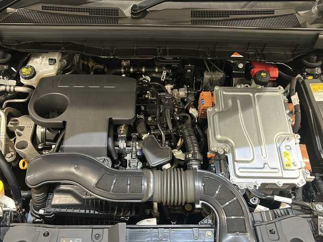 ルノー ルノー アルカナ RSライン E-テックハイブリッド 新潟県 2022(令4)年 3.7万km ノワールメタルM アクティブエマージェンシーブレーキ/レーンキープアシスト/アダプティブクルーズコントロール/純正ディスプレイオーディオ/360°カメラ/ETC/ドライブレコーダー/ハーフレザーシート/パワーシート/シートヒーター/ステアリングヒーター/LEDヘッドライト/オートハイビーム/純正18インチアルミホイール/コーナーセンサー/ワイヤレスチャージング/ハンズフリーカードキー/プッシュスタート