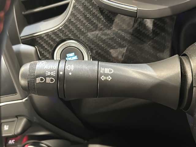 ルノー ルノー アルカナ RSライン E-テックハイブリッド 新潟県 2022(令4)年 3.7万km ノワールメタルM アクティブエマージェンシーブレーキ/レーンキープアシスト/アダプティブクルーズコントロール/純正ディスプレイオーディオ/360°カメラ/ETC/ドライブレコーダー/ハーフレザーシート/パワーシート/シートヒーター/ステアリングヒーター/LEDヘッドライト/オートハイビーム/純正18インチアルミホイール/コーナーセンサー/ワイヤレスチャージング/ハンズフリーカードキー/プッシュスタート
