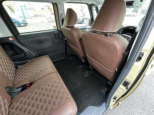 ダイハツ ムーヴ キャンバス セオリー G 大分県 2023(令5)年 0.6万km サンドベージュメタリック 純正SDナビ（NMZL-W73D）/Bluetooth/TV/CD/DVD/パワースライドドア（両側）/シートヒーター（D＋N席）/コーナーセンサー（前後）/オートブレーキホールド/アイドリングストップ/保温機能付きカップホルダー/電動格納ミラー/バックカメラ/USB・HDMI入力端子/ステアリングスイッチ/ベンチシート/スペアキー/純正フロアマット/革巻ステアリング/革巻シフトノブ/ドライブレコーダー/LED/ETC