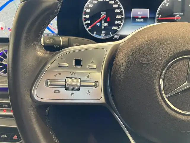 メルセデス・ベンツ ＣＬＳ２２０ｄ スポーツ エクスクルーシブPKG 熊本県 2019(平31)年 5.6万km ヒヤシンスレッド 純正ナビ/360°カメラ/サンルーフ/レザーシート/ヘッドアップディスプレイ/ブラインドスポットモニター/ETC2.0/アダプティブクルーズコントロール/フルセグTV/LEDヘッドライト/シートヒーター/シートエアコン/プッシュスタート/電動格納ミラー/Bluetooth接続