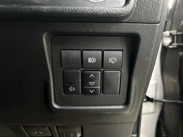 トヨタ ランドクルーザー プラド TZ－G 福岡県 2021(令3)年 3.5万km アバンギャルドブロンズメタリック ワンオーナー/純正ナビ/AM/FM/USB/ミラーキャスト/Bluetooth/クルーズコントロール/レーンキープ/パドルシフト/ハンズフリー/オートライト/オートマチックハイビーム/電動格納ミラー/横滑り/ライトウォッシャー/MTSモード/CRAWLモード/ECOモード/パワーシート（D/N)/シートメモリー（D)/パーキングアシスト/ビルドETC2.0/ドライブレコーダー（前後、SDカード有）/純正アルミホイール/社外フロアマット/保証書/取扱説明書/スペアキー×１