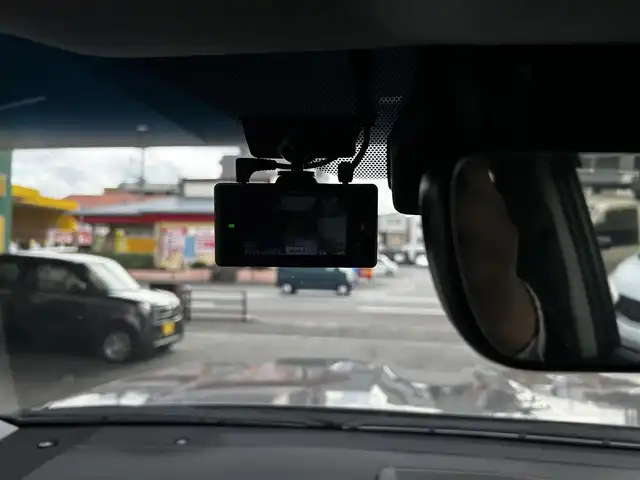 トヨタ ランドクルーザー プラド TZ－G 福岡県 2021(令3)年 3.5万km アバンギャルドブロンズメタリック ワンオーナー/純正ナビ/AM/FM/USB/ミラーキャスト/Bluetooth/クルーズコントロール/レーンキープ/パドルシフト/ハンズフリー/オートライト/オートマチックハイビーム/電動格納ミラー/横滑り/ライトウォッシャー/MTSモード/CRAWLモード/ECOモード/パワーシート（D/N)/シートメモリー（D)/パーキングアシスト/ビルドETC2.0/ドライブレコーダー（前後、SDカード有）/純正アルミホイール/社外フロアマット/保証書/取扱説明書/スペアキー×１