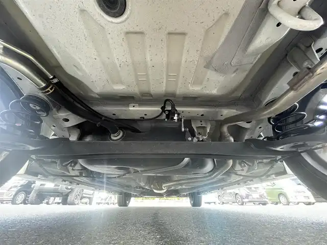 スズキ スペーシア カスタム HYBRID XS 栃木県 2023(令5)年 2.5万km ピュアホワイトP スズキセーフティサポート/社外メモリナビ/フルセグTV/DVD/Bluetooth/バックカメラ/ETC/両側パワースライドドア/コーナーセンサー/ハーフレザーシート/シートヒーター/ステアリングリモコン/レーダークルーズコントロール/ヘッドアップディスプレイ/アイドリングストップ/LEDヘッドライト/オートハイビーム/スマートキー/ロールサンシェード