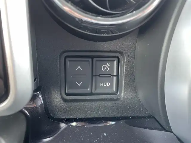 スズキ スペーシア カスタム HYBRID XS 栃木県 2023(令5)年 2.5万km ピュアホワイトP スズキセーフティサポート/社外メモリナビ/フルセグTV/DVD/Bluetooth/バックカメラ/ETC/両側パワースライドドア/コーナーセンサー/ハーフレザーシート/シートヒーター/ステアリングリモコン/レーダークルーズコントロール/ヘッドアップディスプレイ/アイドリングストップ/LEDヘッドライト/オートハイビーム/スマートキー/ロールサンシェード