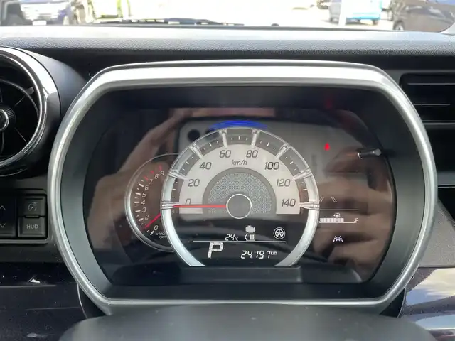 スズキ スペーシア カスタム HYBRID XS 栃木県 2023(令5)年 2.5万km ピュアホワイトP スズキセーフティサポート/社外メモリナビ/フルセグTV/DVD/Bluetooth/バックカメラ/ETC/両側パワースライドドア/コーナーセンサー/ハーフレザーシート/シートヒーター/ステアリングリモコン/レーダークルーズコントロール/ヘッドアップディスプレイ/アイドリングストップ/LEDヘッドライト/オートハイビーム/スマートキー/ロールサンシェード