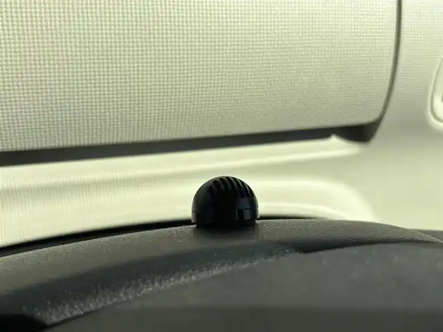 ダイハツ ムーヴ キャンバス X ブラックアクセント リミテッド SAⅢ 奈良県 2019(令1)年 3.5万km パールホワイトⅢ 純正8インチナビ [NSZN-X70D]/アラウンドビューカメラ /フルセグTV /両側パワースライドドア /LEDヘッドライト /衝突被害軽減システム /オートマチックハイビーム /オートライト /電動格納ミラー /純正フロアマット