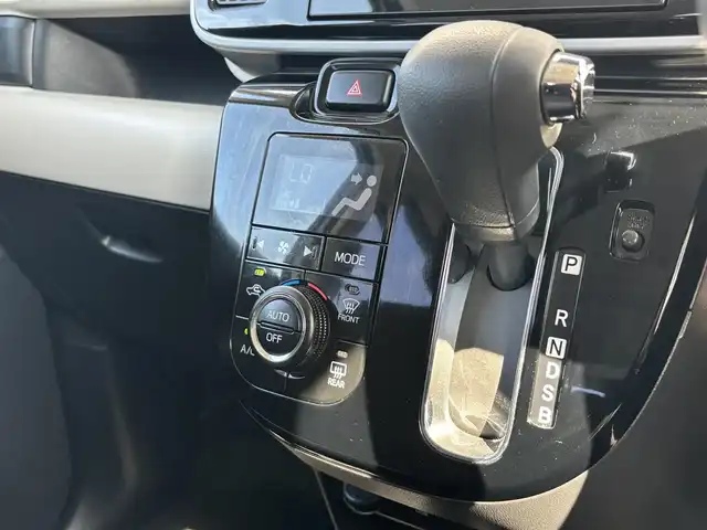 ダイハツ ムーヴ キャンバス X ブラックアクセント リミテッド SAⅢ 奈良県 2019(令1)年 3.5万km パールホワイトⅢ 純正8インチナビ [NSZN-X70D]/アラウンドビューカメラ /フルセグTV /両側パワースライドドア /LEDヘッドライト /衝突被害軽減システム /オートマチックハイビーム /オートライト /電動格納ミラー /純正フロアマット