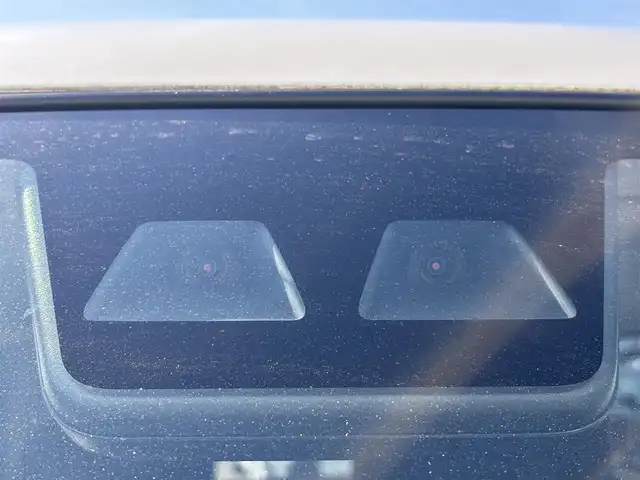 ダイハツ ムーヴ キャンバス X ブラックアクセント リミテッド SAⅢ 奈良県 2019(令1)年 3.5万km パールホワイトⅢ 純正8インチナビ [NSZN-X70D]/アラウンドビューカメラ /フルセグTV /両側パワースライドドア /LEDヘッドライト /衝突被害軽減システム /オートマチックハイビーム /オートライト /電動格納ミラー /純正フロアマット