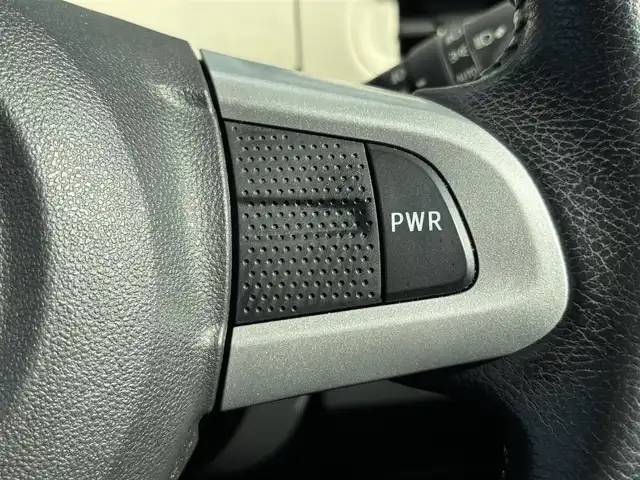 ダイハツ ムーヴ キャンバス X ブラックアクセント リミテッド SAⅢ 奈良県 2019(令1)年 3.5万km パールホワイトⅢ 純正8インチナビ [NSZN-X70D]/アラウンドビューカメラ /フルセグTV /両側パワースライドドア /LEDヘッドライト /衝突被害軽減システム /オートマチックハイビーム /オートライト /電動格納ミラー /純正フロアマット