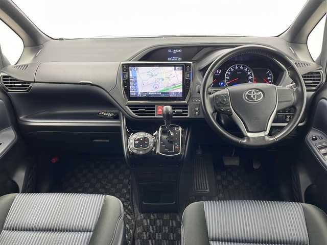 トヨタ ヴォクシー ZS 煌Ⅱ 千葉県 2016(平28)年 5.8万km ブラック アルパインナビ/　CD/DVD/Bluetooth/フルセグTV/アルパインフリップダウンモニター/衝突軽減ブレーキ/車線逸脱警報/先行車発進警報/オートハイビーム/両側パワスラ/ビルトインETC/LEDライト/フォグランプ/ロールサンシェード/フロアマット/ドアバイザー