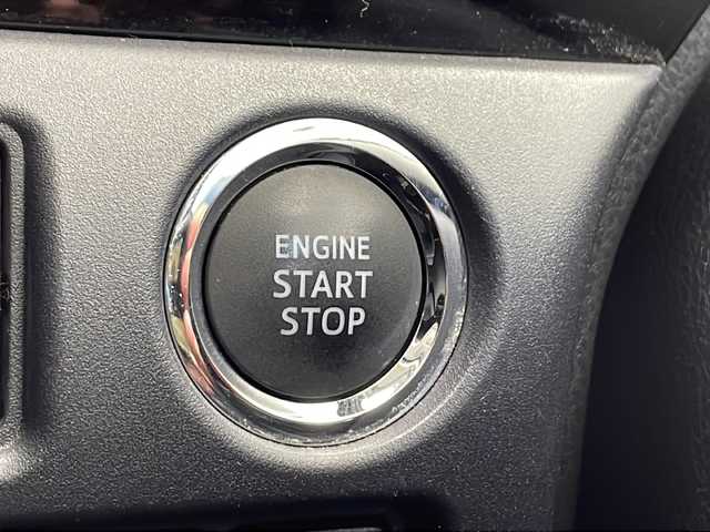 トヨタ ヴォクシー ZS 煌Ⅱ 千葉県 2016(平28)年 5.8万km ブラック アルパインナビ/　CD/DVD/Bluetooth/フルセグTV/アルパインフリップダウンモニター/衝突軽減ブレーキ/車線逸脱警報/先行車発進警報/オートハイビーム/両側パワスラ/ビルトインETC/LEDライト/フォグランプ/ロールサンシェード/フロアマット/ドアバイザー