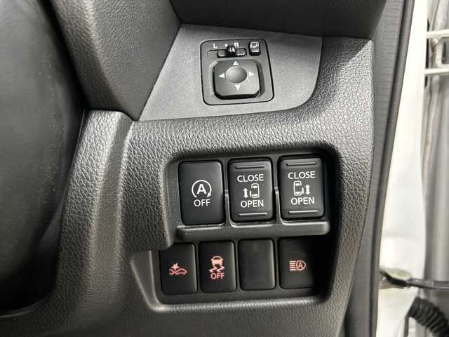 日産 デイズ ルークス ハイウェイスター Gターボ 長崎県 2017(平29)年 6.3万km ホワイトパール 純正ナビ（MM316D-W）/・フルセグTV/・CD/DVD/SD/USB/・Bluetooth/エマージェンシーブレーキ/アラウンドビューモニター/オートハイビーム/クルーズコントロール/両側パワースライドドア/純正１５インチアルミ/LEDオートヘッドライト/リアサーキュレーター/リアサンシェード/シートバックテーブル/ETC/スマートキー/純正フロアマット/電格ウィンカーミラー/バイザー/フォグ