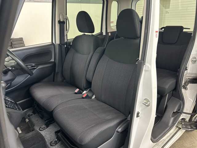 日産 デイズ ルークス ハイウェイスター Gターボ 長崎県 2017(平29)年 6.3万km ホワイトパール 純正ナビ（MM316D-W）/・フルセグTV/・CD/DVD/SD/USB/・Bluetooth/エマージェンシーブレーキ/アラウンドビューモニター/オートハイビーム/クルーズコントロール/両側パワースライドドア/純正１５インチアルミ/LEDオートヘッドライト/リアサーキュレーター/リアサンシェード/シートバックテーブル/ETC/スマートキー/純正フロアマット/電格ウィンカーミラー/バイザー/フォグ