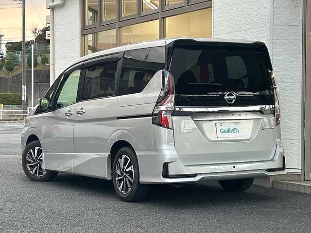 日産 セレナ e－パワー ハイウェイスター V 神奈川県 2022(令4)年 3.6万km ブリリアントシルバー ワンオーナー/プロパイロット/レーンアシスト/ブラインドスポットモニター/コーナーセンサー/純正ナビ/(FM/AM/CD/DVD/TV/BT)/バックカメラ/全周囲カメラ/ドライブレコーダー(前後)/ETC/両側パワースライドドア/デジタルインナーミラー/ステアリングスイッチ/シートヒーター/純正ナビ