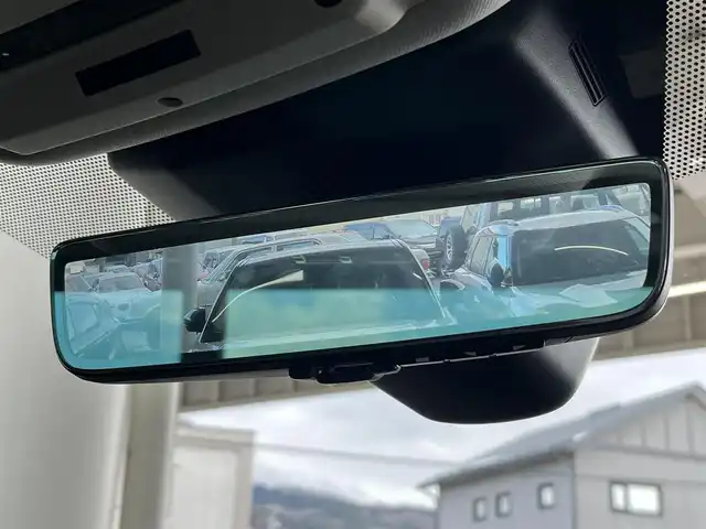 ランドローバー レンジローバーイヴォーク S 山形県 2019(令1)年 2.7万km ガンＭ カラーコード：1AU カルパチアングレイ/純正ナビ/・Bluetooth/USB/360°カメラ/・AppleCarPlay/AndroidAuto/アダプティブクルーズコントロール/レーンキープ/ブラインドスポットアシスト/パノラマSR/デジタルインナーミラー/レザーシート/シートヒーターD/N/ダウンヒルアシスト/純正LEDヘッドライト/パワーバックドア