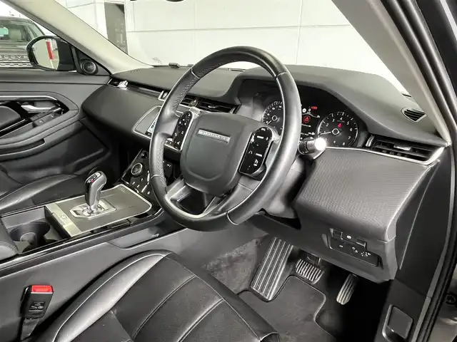 ランドローバー レンジローバーイヴォーク S 山形県 2019(令1)年 2.7万km ガンＭ カラーコード：1AU カルパチアングレイ/純正ナビ/・Bluetooth/USB/360°カメラ/・AppleCarPlay/AndroidAuto/アダプティブクルーズコントロール/レーンキープ/ブラインドスポットアシスト/パノラマSR/デジタルインナーミラー/レザーシート/シートヒーターD/N/ダウンヒルアシスト/純正LEDヘッドライト/パワーバックドア