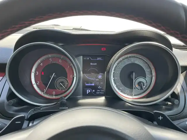 スズキ スイフト スポーツ 静岡県 2019(令1)年 3.9万km ピュアホワイトP 禁煙/純正ディスプレイオーディオ/（AM/FM/BT)/クルーズコントロール/パドルシフト /シートヒーター /純正17インチアルミホール/社外AWスタッドレス車載/純正フロアマット/スマートキー/LEDヘッドライト