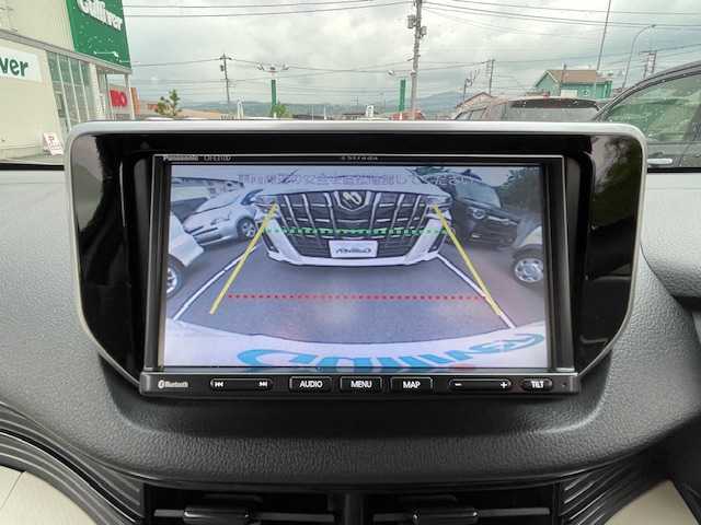 ダイハツ ムーヴ L SAⅢ 静岡県 2018(平30)年 3.8万km パールホワイトⅢ ●社外ナビ/（フルセグ/CD/Bluetooth）/（CN-E310D）/●バックカメラ/●衝突被害軽減システム/●レーンキープアシスト/●ステアリングスイッチ/●ETC/●フロアマット/●ドアバイザー/●プッシュスタート/●スマートキー/●横滑り防止装置/●ダブルSRS＋ABS/●保証書/●取扱説明書
