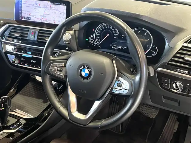 ＢＭＷ Ｘ３ xDrive20d Xライン 道央・札幌 2019(令1)年 6.9万km ミネラルホワイト メタリックペイント/ヘッドアップディスプレイ/ドライビングアシストプラス/パーキングアシストプラス/ワイヤレスチャージング/HiFIスピーカー/純正HDDナビ/フルセグテレビ/USB/BT/360°カメラ/PDC/ヴァーネスカレザーシート/シートヒーター/アダプティブLEDヘッドライト/電動リアゲート