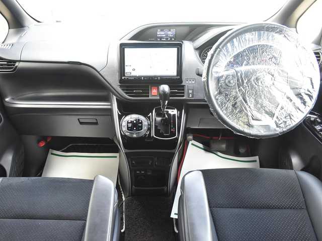 トヨタ ヴォクシー ZS 煌Ⅲ 神奈川県 2021(令3)年 5万km ホワイトパールクリスタルシャイン ワンオーナー/社外メモリナビ/フルセグテレビ/バックカメラ/フリップダウンモニター/プッシュスタート/両側パワースライドドア/ETC/LEDヘッドライト/保証書/取説/スペアスマートキー/記録(R.6)
