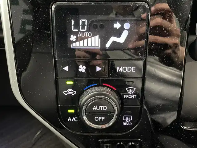 トヨタ タンク カスタムG－T 鹿児島県 2019(令1)年 4.4万km ブラックマイカメタリック 純正ナビ/(フルセグ/Bluetooth/DVD/CD)/前後ドライブレコーダー/バックカメラ/ビルトインETC/両側パワースライドドア/クルーズコントロール/スマートアシストII/　・衝突回避支援ブレーキ機能/　・衝突警報機能/　・車線逸脱警報機能/　・誤発進抑制制御機能/　・先行車発進お知らせ機能/純正アルミホイール/純正フロアマット/LEDヘッドライト