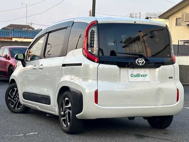 トヨタ シエンタ ハイブリッド Z 佐賀県 2023(令5)年 0.6万km ホワイトパールクリスタルシャイン 走行距離6027km/ワンオーナー/ディスプレイオーディオナビ【AM/FM/BT/TV】/トヨタセーフティセンス/・プリクラッシュセーフティ/・レーダークルーズコントロール/・アダプティブハイビーム/アラウンドビューモニター/ブラインドスポットモニター/ハンズフリー両側パワースライドドア/パーキングサポートブレーキ/ドライブレコーダー前後/ETC2.0 /スマートキー/オートマチックハイビーム/USB入力端子/純正フロアマット/保証書/取扱説明書/スペアキー有