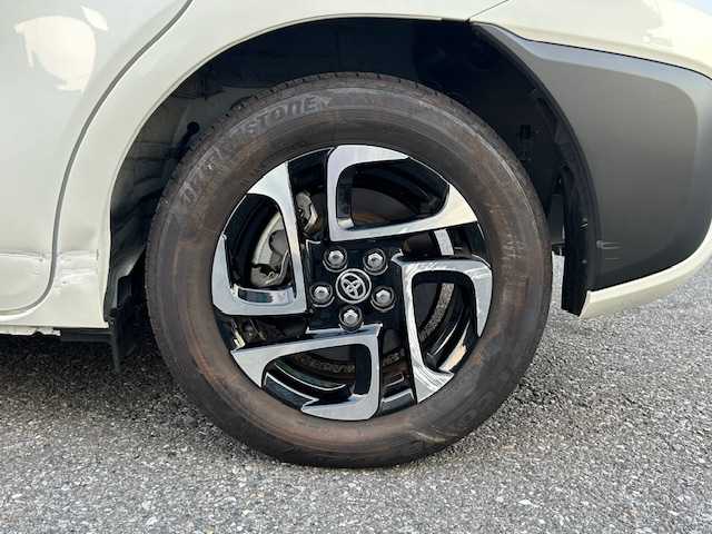 トヨタ シエンタ ハイブリッド Z 佐賀県 2023(令5)年 0.6万km ホワイトパールクリスタルシャイン 走行距離6027km/ワンオーナー/ディスプレイオーディオナビ【AM/FM/BT/TV】/トヨタセーフティセンス/・プリクラッシュセーフティ/・レーダークルーズコントロール/・アダプティブハイビーム/アラウンドビューモニター/ブラインドスポットモニター/ハンズフリー両側パワースライドドア/パーキングサポートブレーキ/ドライブレコーダー前後/ETC2.0 /スマートキー/オートマチックハイビーム/USB入力端子/純正フロアマット/保証書/取扱説明書/スペアキー有