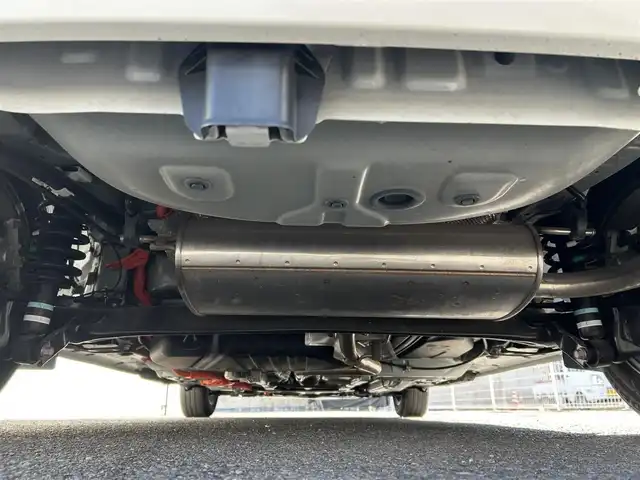 トヨタ シエンタ ハイブリッド Z 佐賀県 2023(令5)年 0.6万km ホワイトパールクリスタルシャイン 走行距離6027km/ワンオーナー(自社名済み)/トヨタセーフティセンス/・プリクラッシュセーフティ/・レーダークルーズコントロール/・アダプティブハイビーム/・レーントレーシングアシスト/・レーンディパーチャーアラート/ブラインドスポットモニター/パーキングサポートブレーキ/クリアランスソナー/純正ディスプレイオーディオ/・コネクティッドナビ/・アラウンドビューモニター/・フルセグTV/BT/ハンズフリーデュアルパワースライドドア/純正前後ドライブレコーダー/ETC2.0 /USB入力端子/フロアマット/スペアキー×1/保証書/取扱説明書