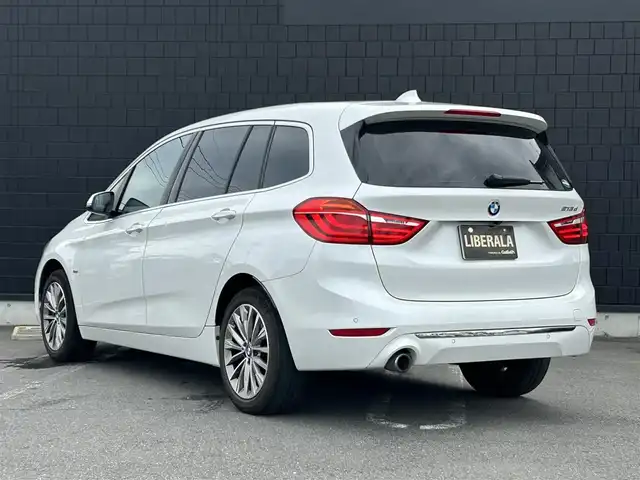 ＢＭＷ ２１８ｄ グランツアラー ラグジュアリー 埼玉県 2018(平30)年 3.5万km ミネラルホワイト 黒革シート/インテリジェントセーフティ /純正ナビ/バックカメラ /コンフォートアクセス /パワーバックドア/シートヒーター /パワーシート/LEDヘッドライト