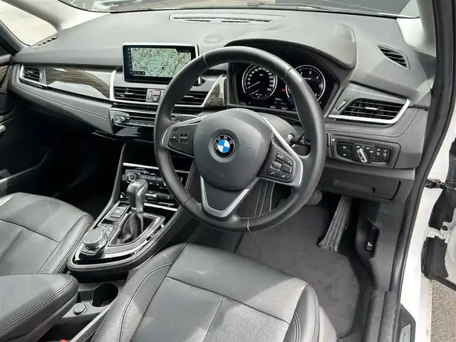 ＢＭＷ ２１８ｄ グランツアラー ラグジュアリー 埼玉県 2018(平30)年 3.5万km ミネラルホワイト 黒革シート/インテリジェントセーフティ /純正ナビ/バックカメラ /コンフォートアクセス /パワーバックドア/シートヒーター /パワーシート/LEDヘッドライト