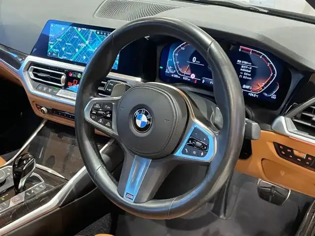 ＢＭＷ ３２０ｄ xDrive Mスポーツ 道央・札幌 2020(令2)年 3.7万km サファイアブラックP メタリックペイント/ハイラインパッケージ/・ヴァーネスカレザーシート/・ランバーサポート/・アッシュグレーブラウン/　ファインウッドインテリアトリム/パーキングアシストプラス/コンフォートパッケージ/・ストレージパッケージ/・HiFiスピーカー/・オートマチックトランクリッド/・ドライビングアシストプロフェッショナル/・アダプティブLEDヘッドライト/純正HDDナビ/・USB.Bt/・シートヒーター/・電動フロントシート/・アンビエントライト