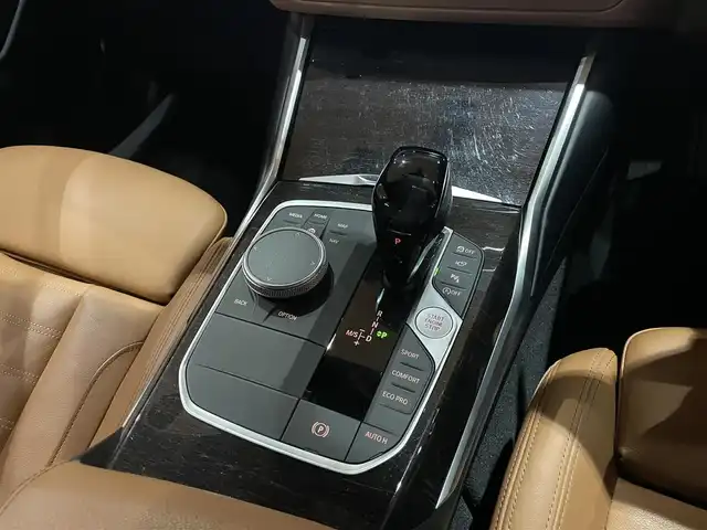 ＢＭＷ ３２０ｄ xDrive Mスポーツ 道央・札幌 2020(令2)年 3.7万km サファイアブラックP メタリックペイント/ハイラインパッケージ/・ヴァーネスカレザーシート/・ランバーサポート/・アッシュグレーブラウン/　ファインウッドインテリアトリム/パーキングアシストプラス/コンフォートパッケージ/・ストレージパッケージ/・HiFiスピーカー/・オートマチックトランクリッド/・ドライビングアシストプロフェッショナル/・アダプティブLEDヘッドライト/純正HDDナビ/・USB.Bt/・シートヒーター/・電動フロントシート/・アンビエントライト
