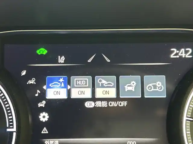 トヨタ ハリアー ハイブリッド Z 三重県 2021(令3)年 5.2万km ブラック /純正ディスプレイオーディオ//AM/FM/フルセグ/USB/Bluetooth//パノラミックビューモニター//運転席パワーシート//ハーフレザーシート//LEDヘッドライト//JBLプレミアムサウンド//レーダークルーズコントロール//ガラスルーフ//純正19インチAW